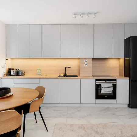 Daire Deluxe Amsterdam 02 By Bookinghost *