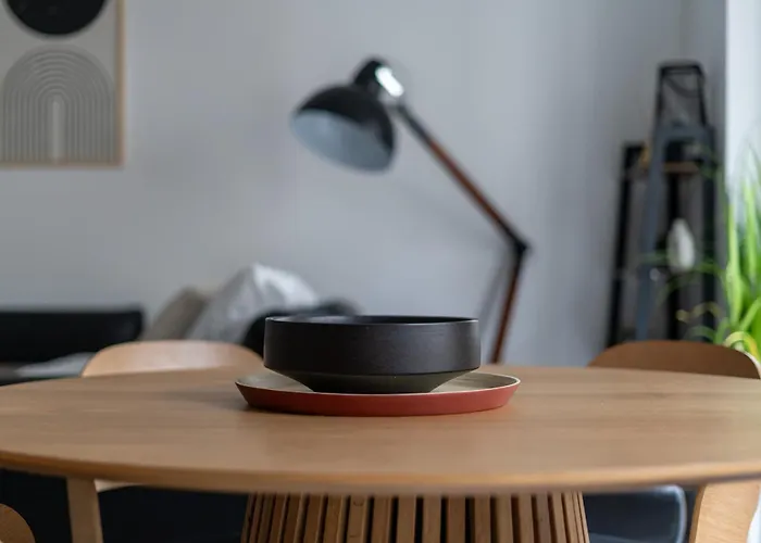 Deluxe Amsterdam 02 By Bookinghost *